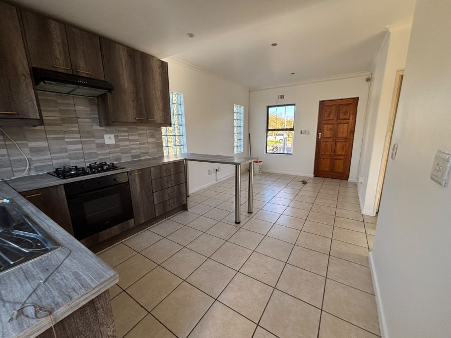 To Let 2 Bedroom Property for Rent in Bardale Village Western Cape